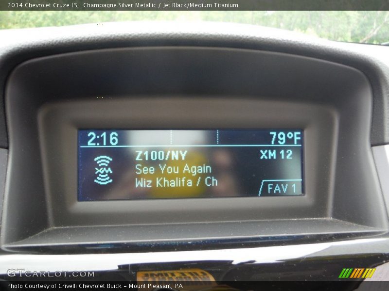 Champagne Silver Metallic / Jet Black/Medium Titanium 2014 Chevrolet Cruze LS