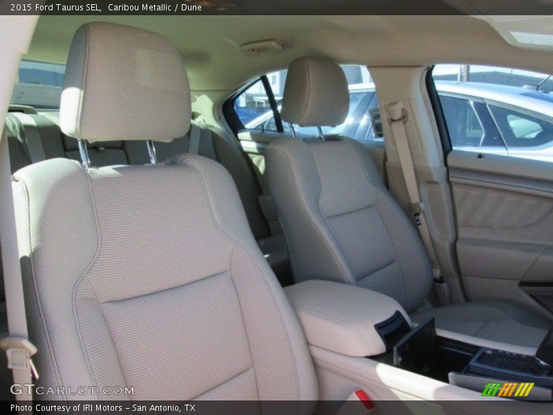 Caribou Metallic / Dune 2015 Ford Taurus SEL