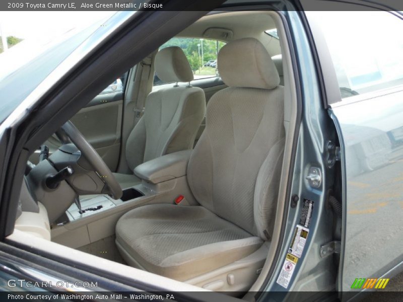 Aloe Green Metallic / Bisque 2009 Toyota Camry LE