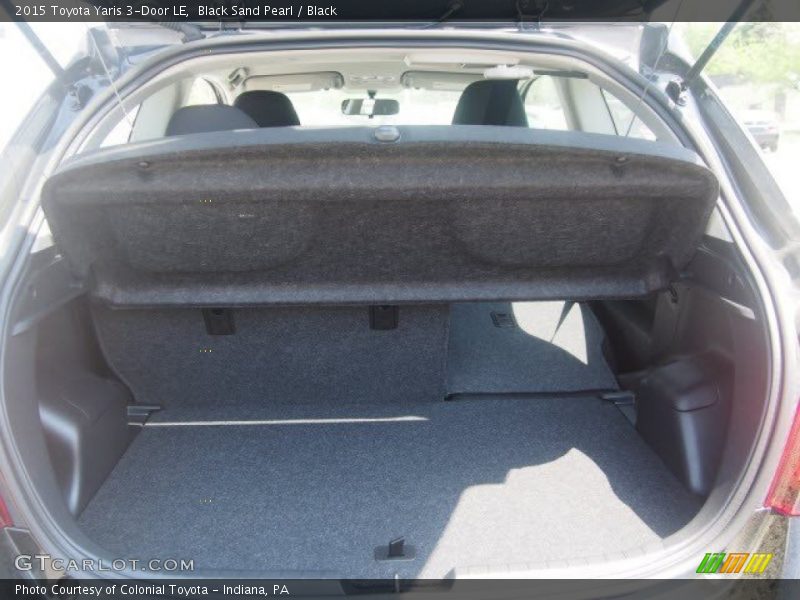  2015 Yaris 3-Door LE Trunk