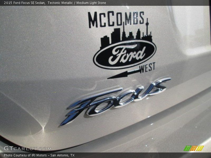 Tectonic Metallic / Medium Light Stone 2015 Ford Focus SE Sedan
