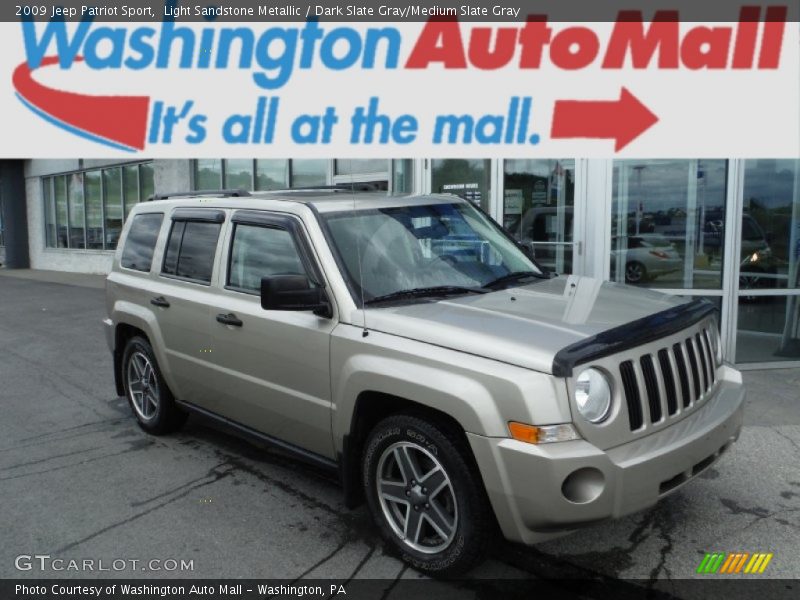 Light Sandstone Metallic / Dark Slate Gray/Medium Slate Gray 2009 Jeep Patriot Sport