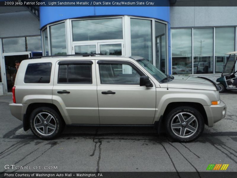 Light Sandstone Metallic / Dark Slate Gray/Medium Slate Gray 2009 Jeep Patriot Sport