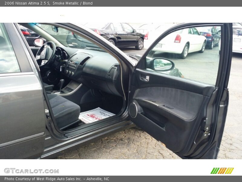 Smoke Metallic / Blond 2006 Nissan Altima 2.5 S