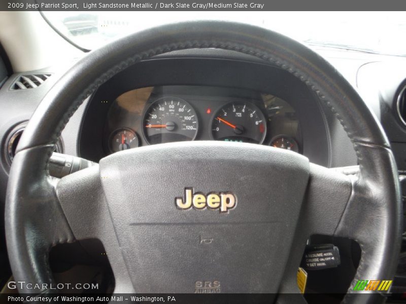 Light Sandstone Metallic / Dark Slate Gray/Medium Slate Gray 2009 Jeep Patriot Sport