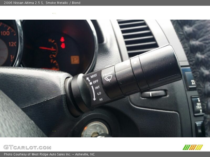Smoke Metallic / Blond 2006 Nissan Altima 2.5 S