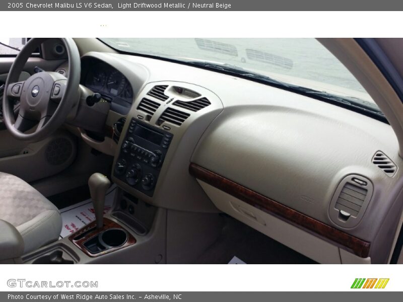 Light Driftwood Metallic / Neutral Beige 2005 Chevrolet Malibu LS V6 Sedan