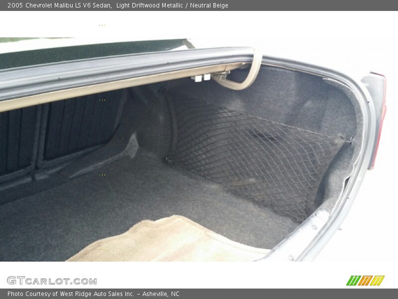 Light Driftwood Metallic / Neutral Beige 2005 Chevrolet Malibu LS V6 Sedan