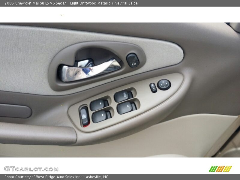 Light Driftwood Metallic / Neutral Beige 2005 Chevrolet Malibu LS V6 Sedan