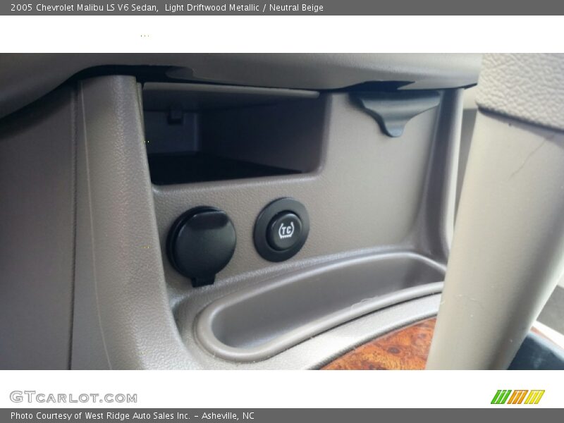 Light Driftwood Metallic / Neutral Beige 2005 Chevrolet Malibu LS V6 Sedan
