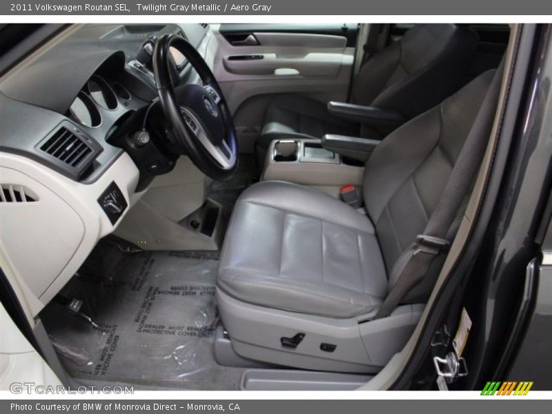 Twilight Gray Metallic / Aero Gray 2011 Volkswagen Routan SEL