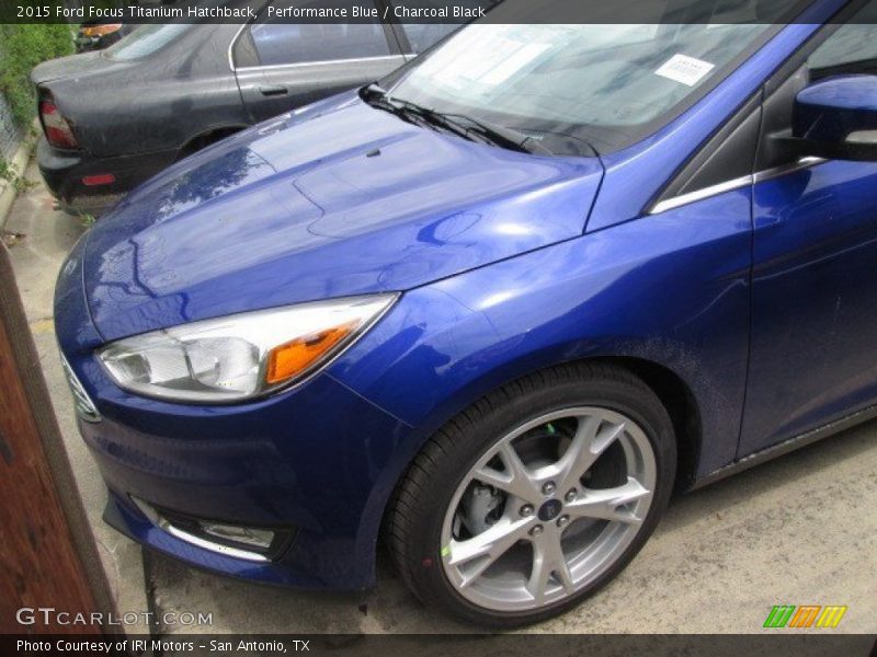 Performance Blue / Charcoal Black 2015 Ford Focus Titanium Hatchback