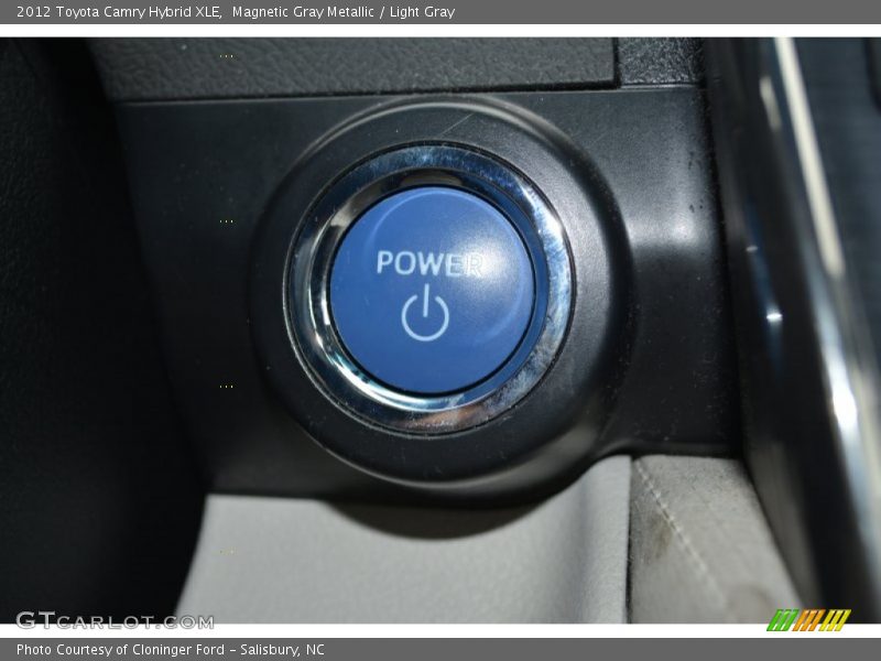 Magnetic Gray Metallic / Light Gray 2012 Toyota Camry Hybrid XLE