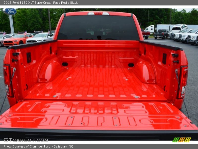 Race Red / Black 2015 Ford F150 XLT SuperCrew