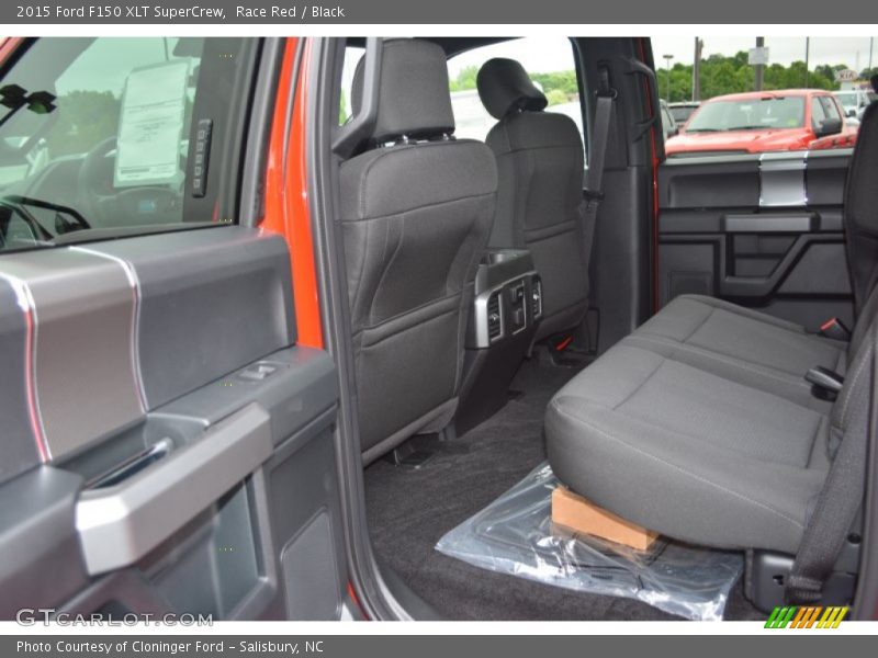 Race Red / Black 2015 Ford F150 XLT SuperCrew