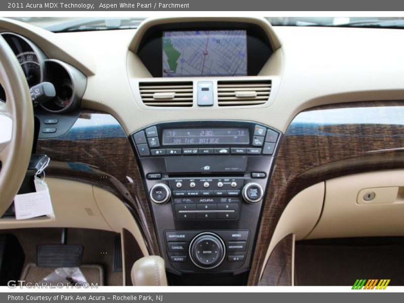 Aspen White Pearl / Parchment 2011 Acura MDX Technology