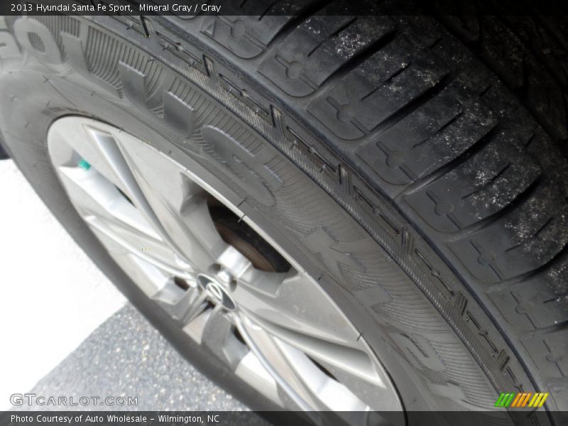 Mineral Gray / Gray 2013 Hyundai Santa Fe Sport