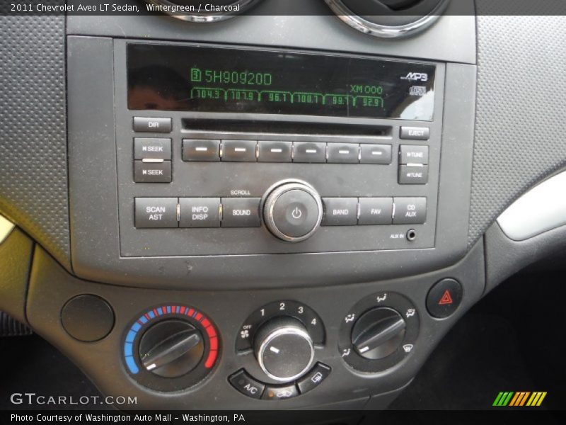 Wintergreen / Charcoal 2011 Chevrolet Aveo LT Sedan