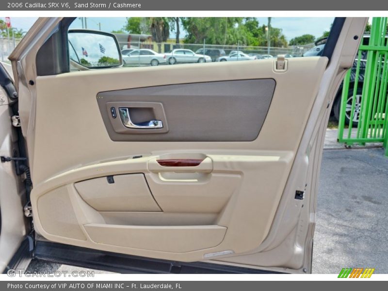 Sand Storm / Cashmere 2006 Cadillac SRX V6