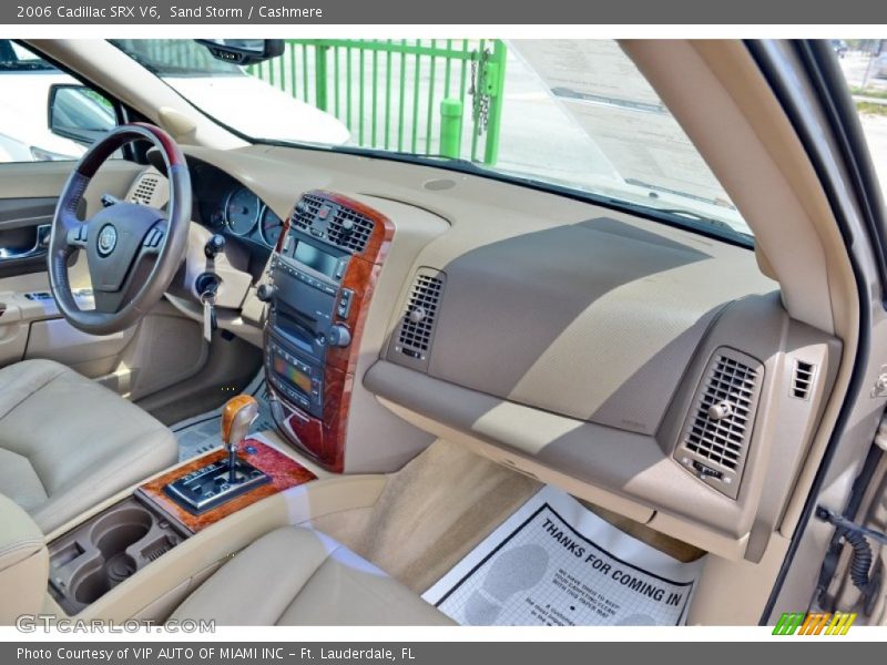 Sand Storm / Cashmere 2006 Cadillac SRX V6