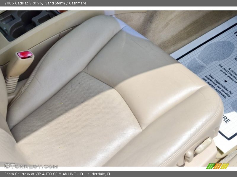 Sand Storm / Cashmere 2006 Cadillac SRX V6
