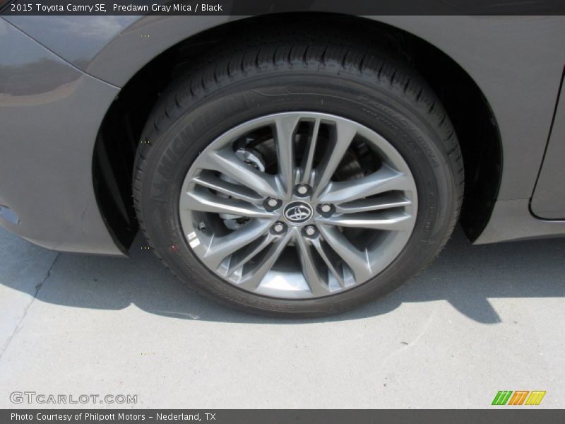Predawn Gray Mica / Black 2015 Toyota Camry SE