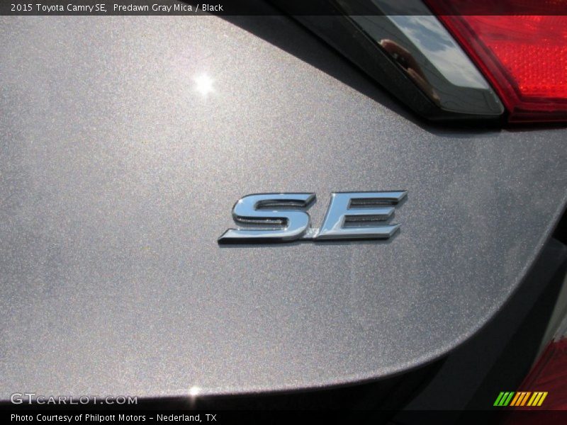 Predawn Gray Mica / Black 2015 Toyota Camry SE