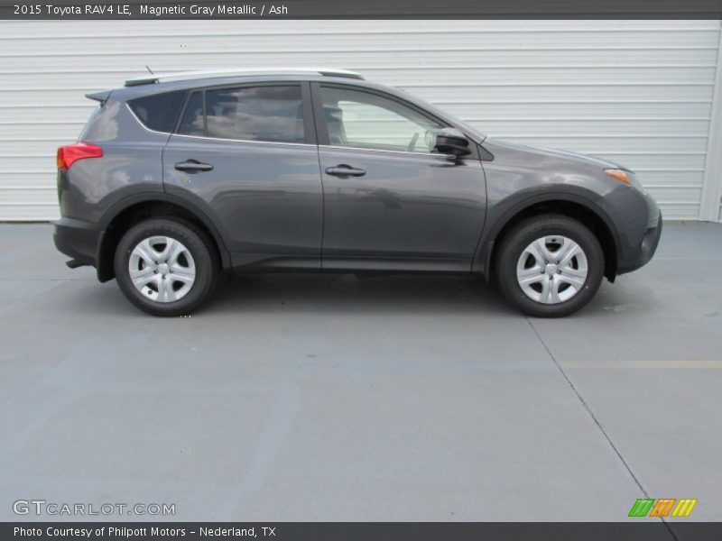 Magnetic Gray Metallic / Ash 2015 Toyota RAV4 LE