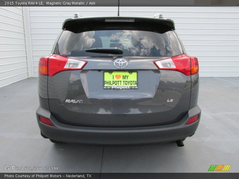 Magnetic Gray Metallic / Ash 2015 Toyota RAV4 LE