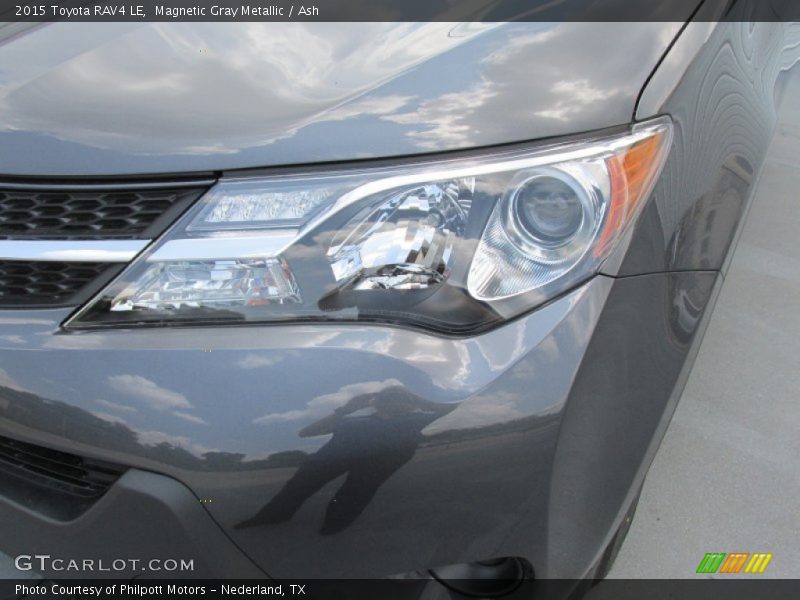 Magnetic Gray Metallic / Ash 2015 Toyota RAV4 LE