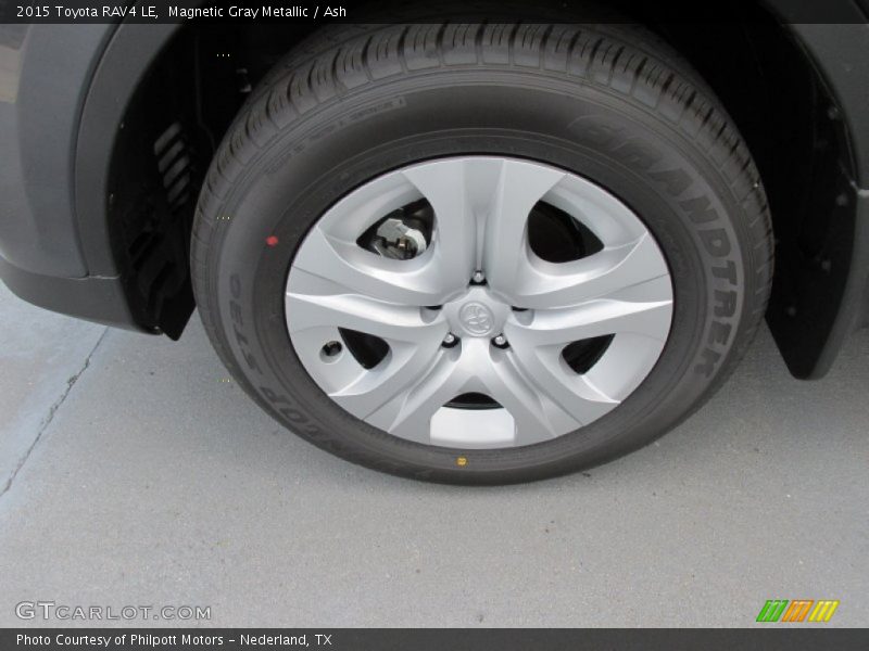 Magnetic Gray Metallic / Ash 2015 Toyota RAV4 LE