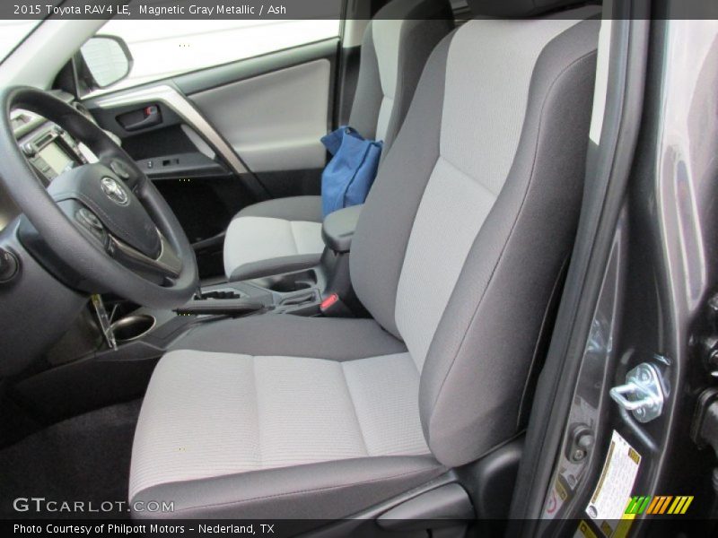 Magnetic Gray Metallic / Ash 2015 Toyota RAV4 LE