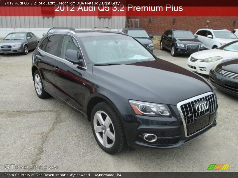Moonlight Blue Metallic / Light Gray 2012 Audi Q5 3.2 FSI quattro