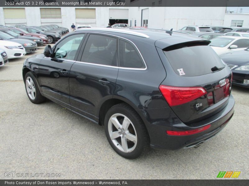 Moonlight Blue Metallic / Light Gray 2012 Audi Q5 3.2 FSI quattro