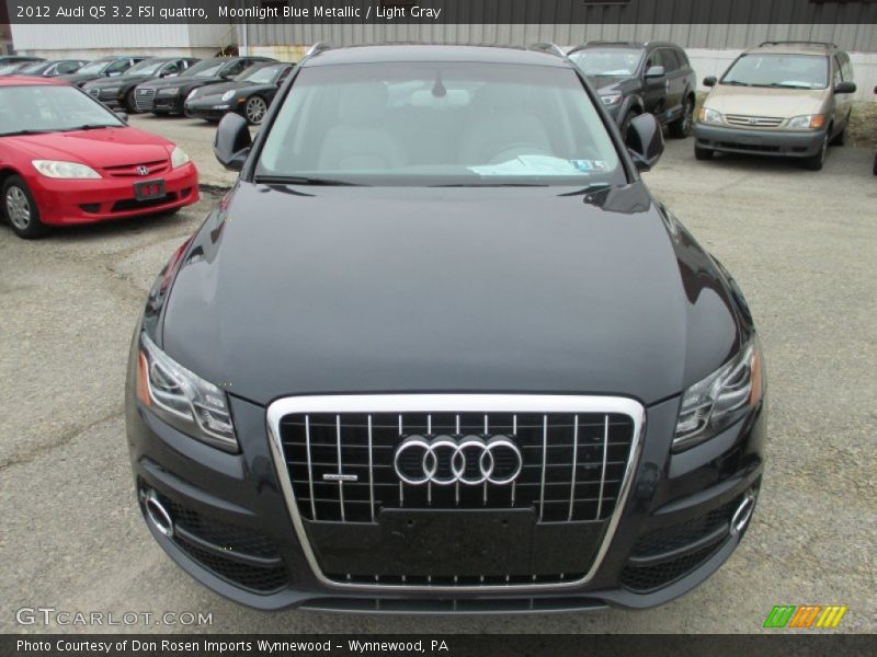 Moonlight Blue Metallic / Light Gray 2012 Audi Q5 3.2 FSI quattro