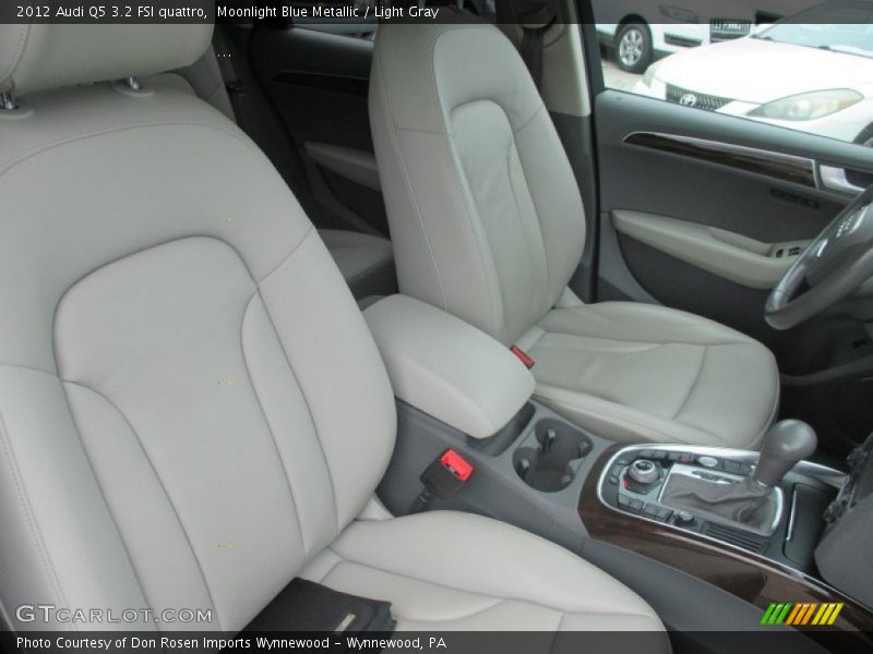 Moonlight Blue Metallic / Light Gray 2012 Audi Q5 3.2 FSI quattro