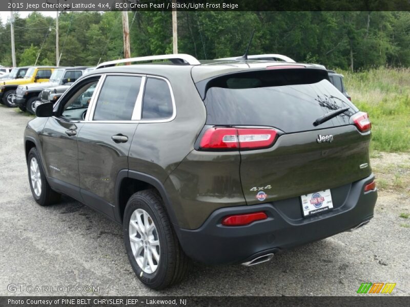 ECO Green Pearl / Black/Light Frost Beige 2015 Jeep Cherokee Latitude 4x4