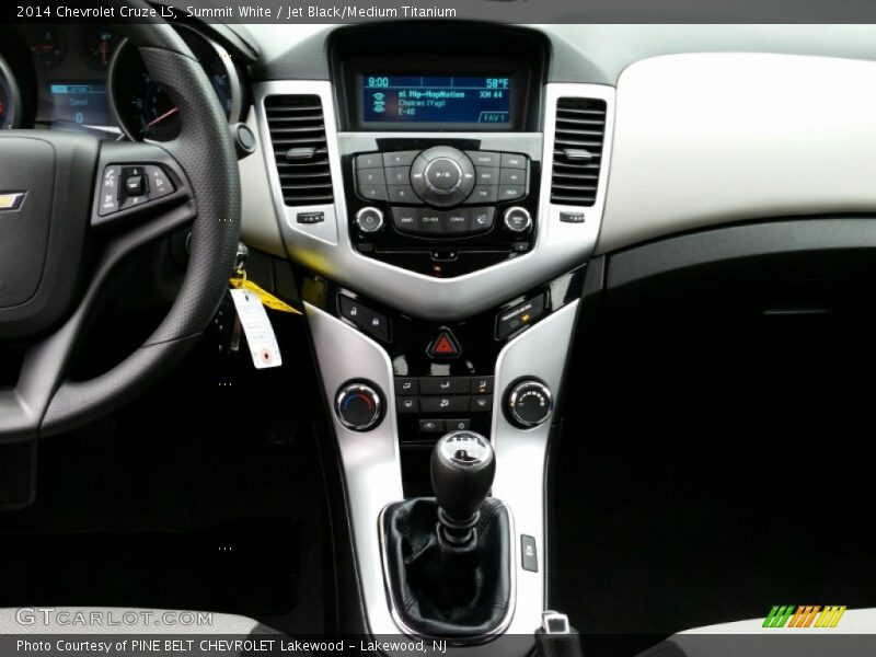 Summit White / Jet Black/Medium Titanium 2014 Chevrolet Cruze LS