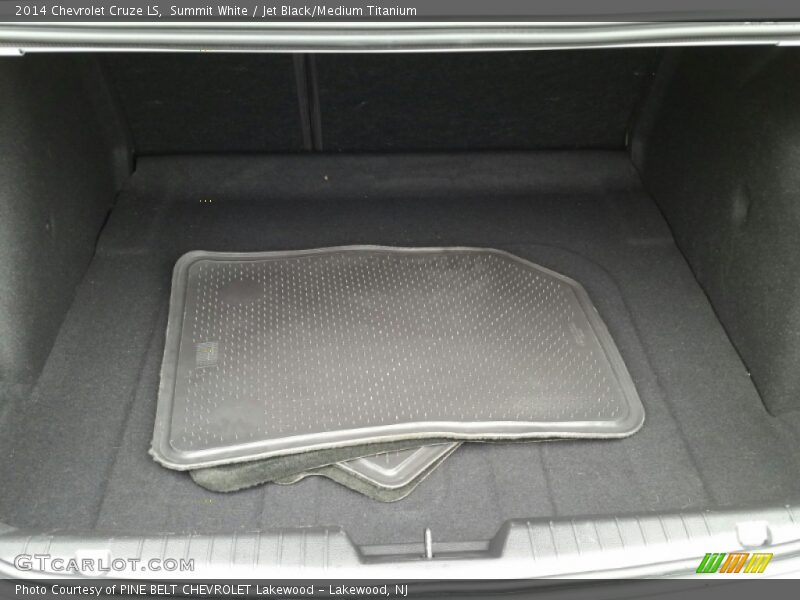 Summit White / Jet Black/Medium Titanium 2014 Chevrolet Cruze LS