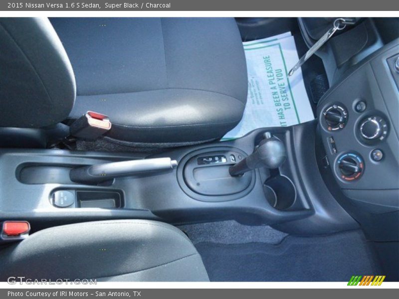 Super Black / Charcoal 2015 Nissan Versa 1.6 S Sedan