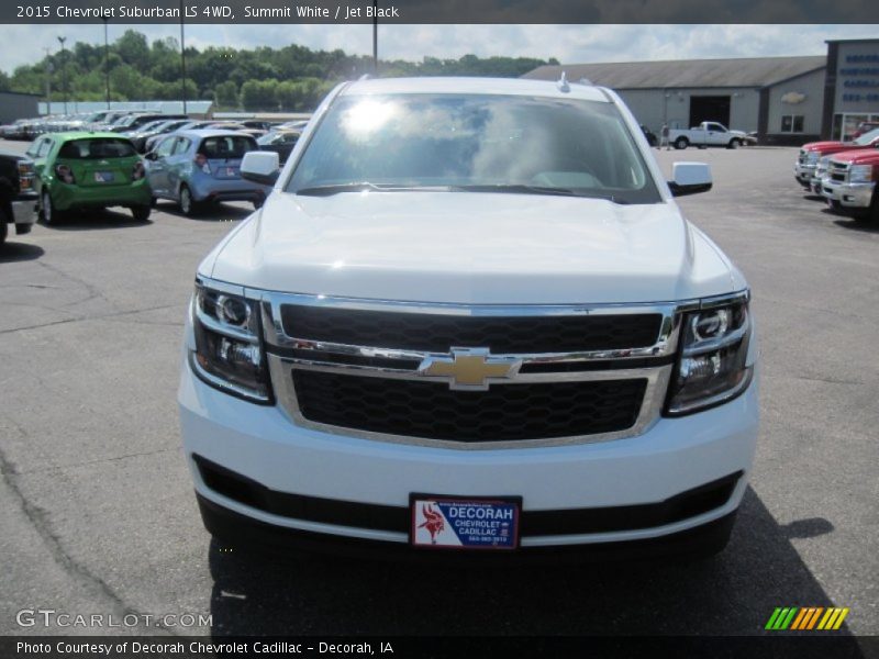Summit White / Jet Black 2015 Chevrolet Suburban LS 4WD