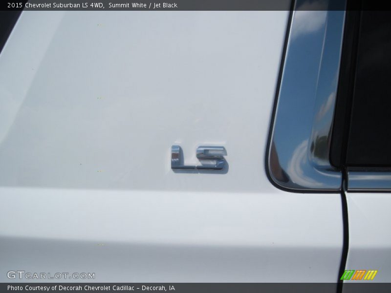 Summit White / Jet Black 2015 Chevrolet Suburban LS 4WD