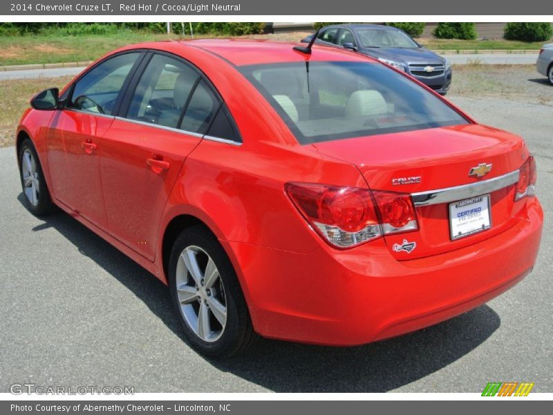 Red Hot / Cocoa/Light Neutral 2014 Chevrolet Cruze LT