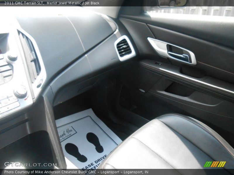 Merlot Jewel Metallic / Jet Black 2011 GMC Terrain SLT