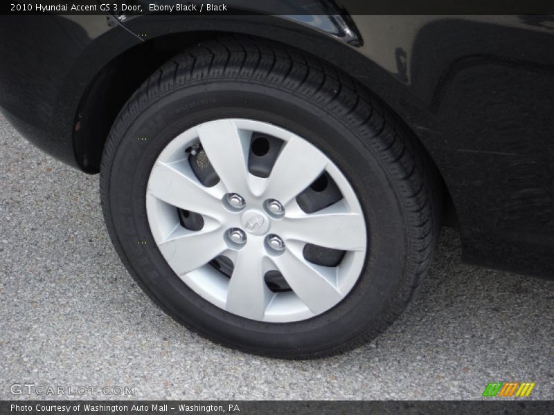Ebony Black / Black 2010 Hyundai Accent GS 3 Door