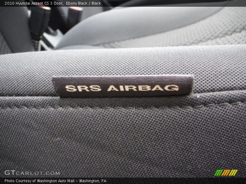 Ebony Black / Black 2010 Hyundai Accent GS 3 Door