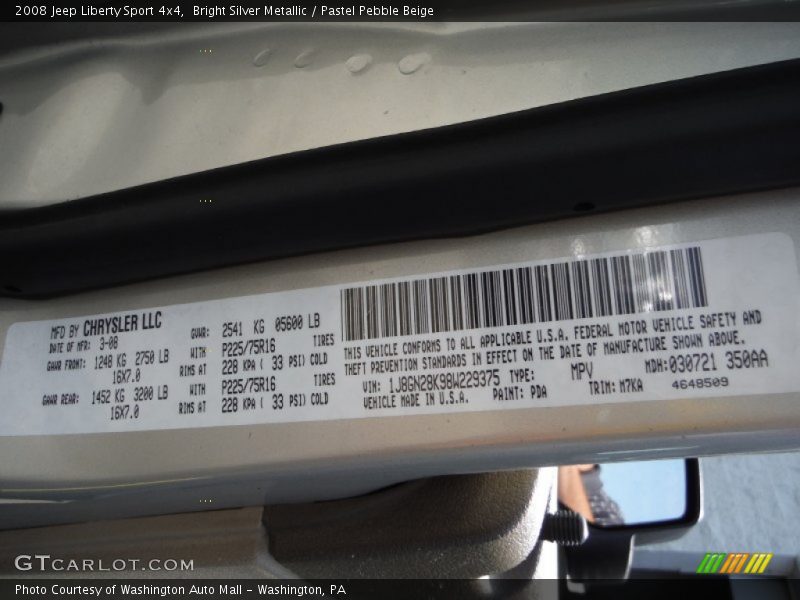 Bright Silver Metallic / Pastel Pebble Beige 2008 Jeep Liberty Sport 4x4