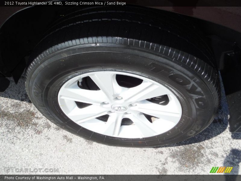 Sizzling Crimson Mica / Sand Beige 2012 Toyota Highlander SE 4WD