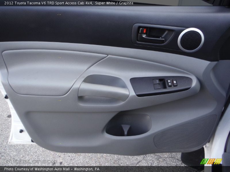 Super White / Graphite 2012 Toyota Tacoma V6 TRD Sport Access Cab 4x4