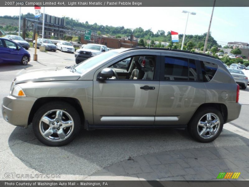Light Khaki Metallic / Pastel Pebble Beige 2007 Jeep Compass Limited 4x4